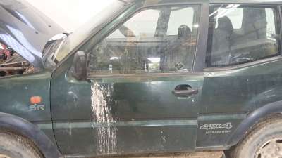 Recambio de puerta delantera izquierda para nissan terrano ii (r20) 1992-2007 2.7 tdi 4wd referencia OEM IAM   