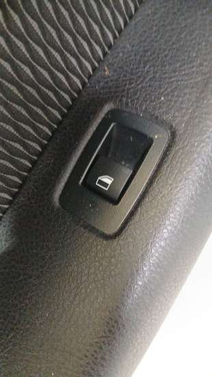 Recambio de mando elevalunas trasero izquierdo para bmw 1 (f20) 2011-2019 116 d referencia OEM IAM   
