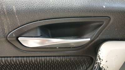 Recambio de maneta interior delantera izquierda para bmw 1 (f20) 2011-2019 116 d referencia OEM IAM   