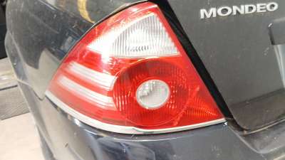 Recambio de piloto trasero izquierdo para ford mondeo iii (b5y) 2000-2007 2.0 16v referencia OEM IAM   