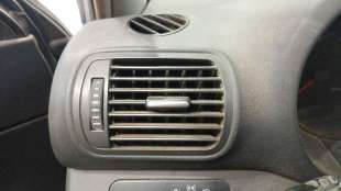 Recambio de rejilla aireadora para audi a3 (8l1) 1996-2006 1.9 tdi referencia OEM IAM 8L08209015BP  