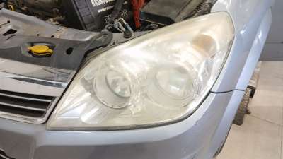 Recambio de faro izquierdo para opel astra h (a04) 2004-2014 1.4 (l48) referencia OEM IAM 93190069  