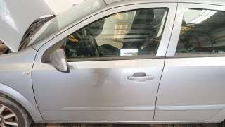 Recambio de puerta delantera izquierda para opel astra h (a04) 2004-2014 1.4 (l48) referencia OEM IAM 13208421  