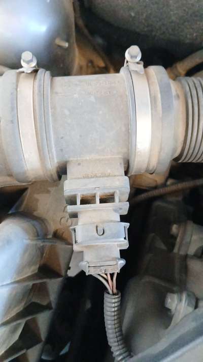 Recambio de caudalimetro para opel astra h (a04) 2004-2014 1.7 cdti (l48) referencia OEM IAM   