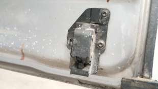 Recambio de cerradura puerta trasera derecha inferior para peugeot partner tepee 2008- 1.6 hdi 75 (16v) referencia OEM IAM 8719E