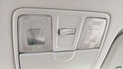 Recambio de luz interior delantera central para hyundai i30 (gd) 2011- 1.4 crdi referencia OEM IAM 92800A5010VYF  