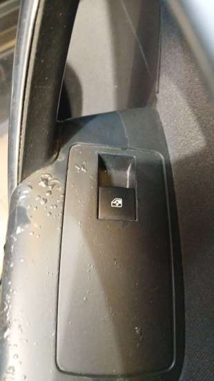 Recambio de mando elevalunas delantero derecho para opel insignia a (g09) 2008-2017 2.0 cdti (68) referencia OEM IAM 13301886  