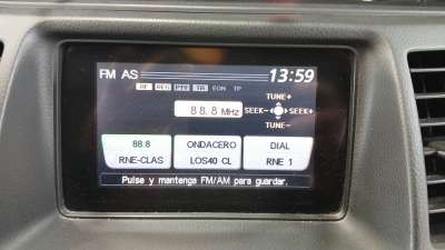 Recambio de pantalla multifuncion para nissan primera hatchback (p12) 2002- 1.8 referencia OEM IAM   
