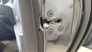 Recambio de cerradura puerta trasera derecha para renault grand scénic iii (jz0/1_) 2009- 1.5 dci referencia OEM IAM 825020033R 
