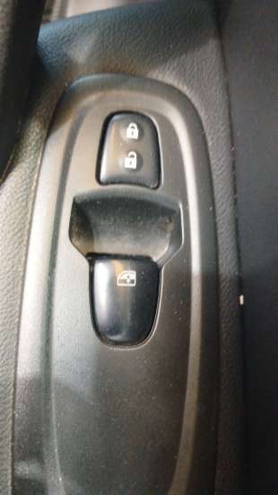 Recambio de mando elevalunas delantero derecho para renault kadjar (ha_, hl_) 2015- 1.5 dci 110 (hla3) referencia OEM IAM 254119