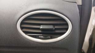 Recambio de aireador lateral derecho para ford focus ii (da_, hcp, dp) 2004-2013 1.6 tdci referencia OEM IAM 1677036  