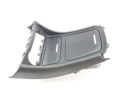 Recambio de moldura para mercedes-benz clase gla (w156) 2013- gla 200 cdi (156.908) referencia OEM IAM A1766802000  