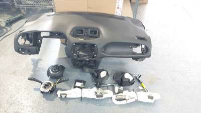 Recambio de kit airbag para jeep renegade 2014- limited 4x4 referencia OEM IAM 735612248  