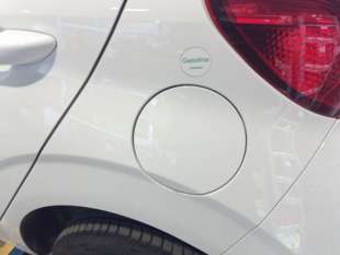 Recambio de tapa exterior combustible para hyundai i10 iii (ac3, ai3) 2019- 1.0 mpi referencia OEM IAM 69510K7000  