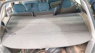 Recambio de bandeja trasera para nissan almera tino (v10) 1998-2006 1.8 referencia OEM IAM H4982BU700  