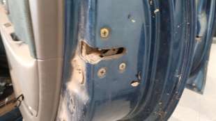 Recambio de cerradura puerta trasera derecha para nissan almera tino (v10) 1998-2006 1.8 referencia OEM IAM 82502BM760  