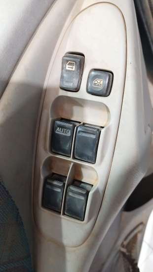 Recambio de mando elevalunas delantero izquierdo para nissan almera tino (v10) 1998-2006 1.8 referencia OEM IAM   