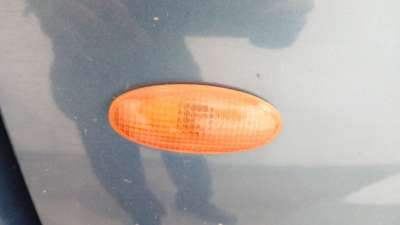 Recambio de piloto lateral derecho para nissan almera tino (v10) 1998-2006 1.8 referencia OEM IAM 26160BU100  