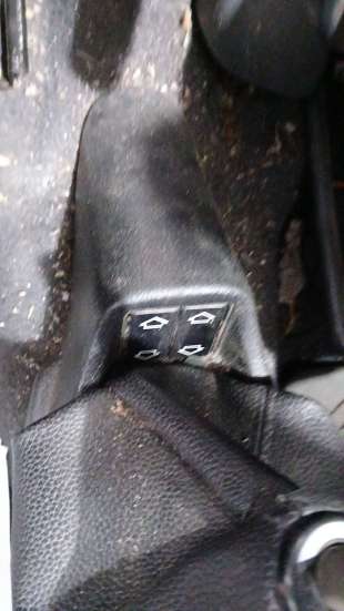 Recambio de mando elevalunas delantero derecho para citroën saxo (s0, s1) 1996-2004 1.5 d referencia OEM IAM   