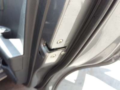 Recambio de cerradura puerta trasera derecha para kia stonic (yb) 2017- 1.2 cvvt referencia OEM IAM 81420H8020  