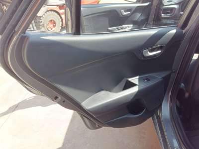 Recambio de elevalunas trasero izquierdo para kia stonic (yb) 2017- 1.2 cvvt referencia OEM IAM 83401H8100  