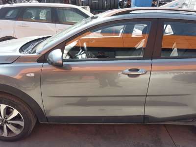 Recambio de puerta delantera izquierda para kia stonic (yb) 2017- 1.2 cvvt referencia OEM IAM 76003H8401  
