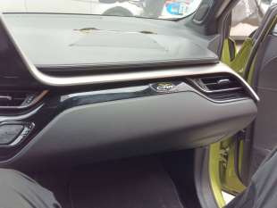 Recambio de guantera para toyota c-hr (_x1_) 2016- 1.8 hybrid (zyx10_, zyx11_) referencia OEM IAM 55550F4032C1  
