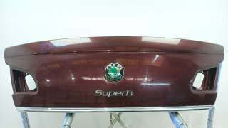 Recambio de tapa maletero para skoda superb ii (3t4) 2008-2015 2.0 tdi referencia OEM IAM 3T5827025A 3T5827025A 