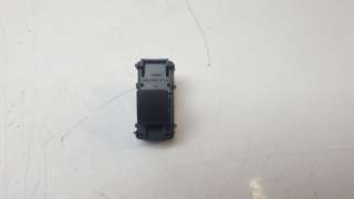 Recambio de mando elevalunas trasero izquierdo para lexus xe2 2019- is300h referencia OEM IAM 8481030192  