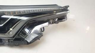Recambio de faro derecho para toyota c-hr (_x1_) 2016- 1.8 hybrid (zyx10_, zyx11_) referencia OEM IAM 81110F4170  