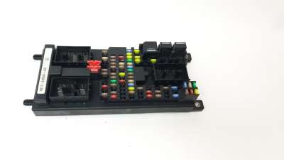 Recambio de caja reles / fusibles para land rover discovery sport 2014- pure referencia OEM IAM FK7214F041AD  