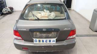 hyundai accent ii (lc) 1999-2012 del año 2001