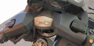 Recambio de moldura para kymco ak550 2017- referencia OEM IAM 81151LGC6E00  