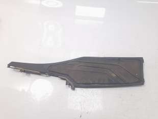 Recambio de moldura para kymco ak550 2017- referencia OEM IAM 64330LGC6E00  