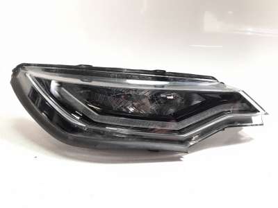 Recambio de faro derecho para aixam uv/51/af0a 2018- s9 referencia OEM IAM 800CR104  
