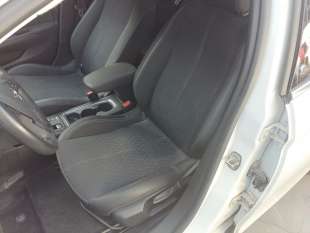 Recambio de juego asientos completo para opel corsa f (p2jo) 2019- corsa-e (68) referencia OEM IAM 98311445LC  