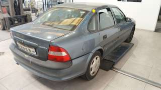 opel vectra b (j96) 1995-2004 del año 1998