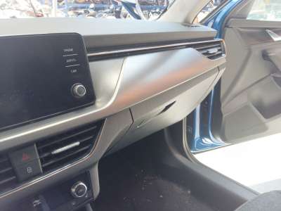 Recambio de guantera para skoda kamiq (nw4) 2019- 1.5 tsi referencia OEM IAM 655857097E  