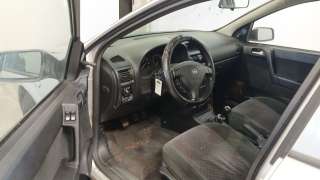 opel astra g hatchback (t98) 1998-2009 del año 2001
