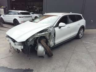volvo v60 ii cross country (227) 2018- del año 2021 2