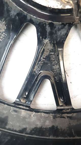 Recambio de llanta para ford mustang 2014- gt referencia OEM IAM FR3J1007BD  