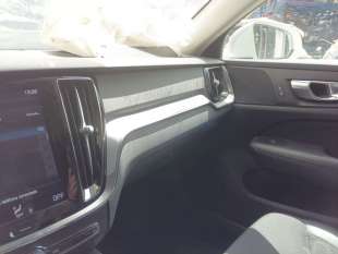 Recambio de guantera para volvo v60 ii cross country (227) 2018- d4 awd referencia OEM IAM 31688380  