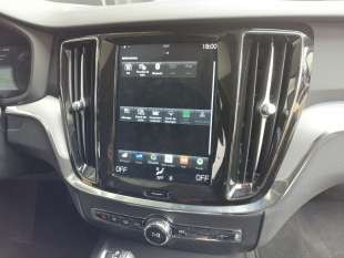Recambio de pantalla multifuncion para volvo v60 ii cross country (227) 2018- d4 awd referencia OEM IAM 36013018  