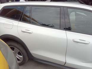 Recambio de puerta trasera derecha para volvo v60 ii cross country (227) 2018- d4 awd referencia OEM IAM 31693069  