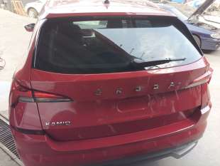 Recambio de bandeja trasera para skoda kamiq (nw4) 2019- 1.0 tsi referencia OEM IAM 658867769B  