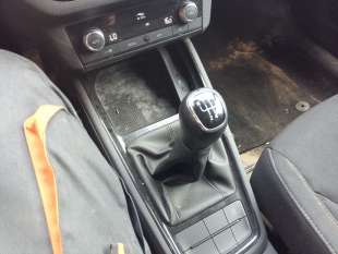 Recambio de pomo palanca cambio para skoda kamiq (nw4) 2019- 1.0 tsi referencia OEM IAM 5R3711049K  