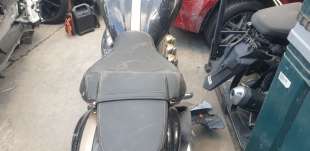 Recambio de asiento delantero para triumph rocket 3 2019- r referencia OEM IAM A9700876  
