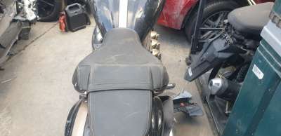 Recambio de asiento delantero para triumph rocket 3 2019- r referencia OEM IAM A9700876  
