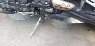 Recambio de caballete lateral para triumph rocket 3 2019- r referencia OEM IAM T2082716  