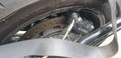 Recambio de disco de freno trasero para triumph rocket 3 2019- r referencia OEM IAM T2021604  